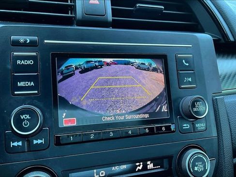 Used 2018 Honda Civic Sport image 13