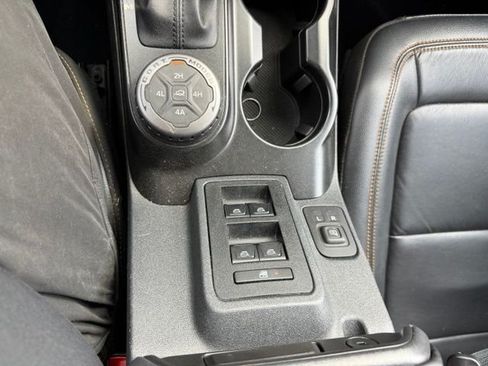 Used 2022 Ford Bronco Badlands AWD/4WD image 17