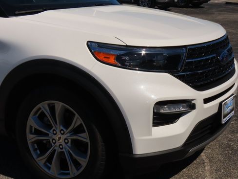 Certified 2023 Ford Explorer XLT w/ Equipment Group 202A image 6