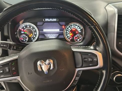 Used 2022 RAM 1500 Big Horn AWD/4WD image 10