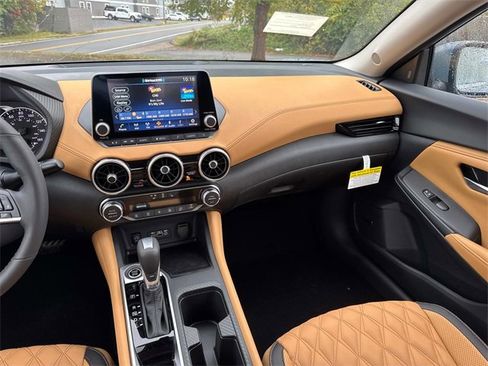 New 2025 Nissan Sentra SV w/ SV Premium Package image 16