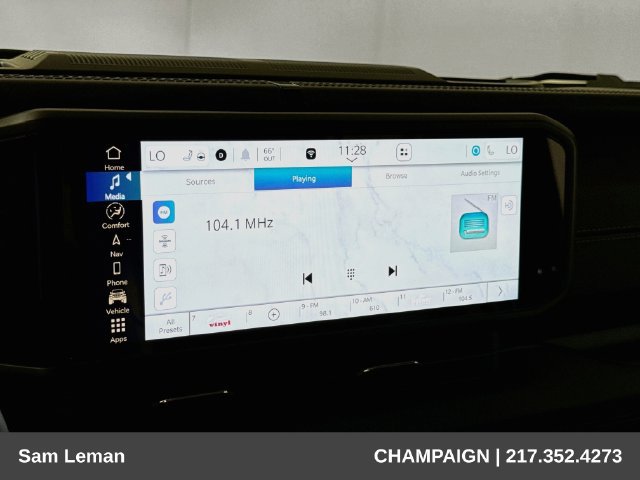 Used 2024 Jeep Wrangler Unlimited Sahara w/ Technology Group AWD/4WD image 14