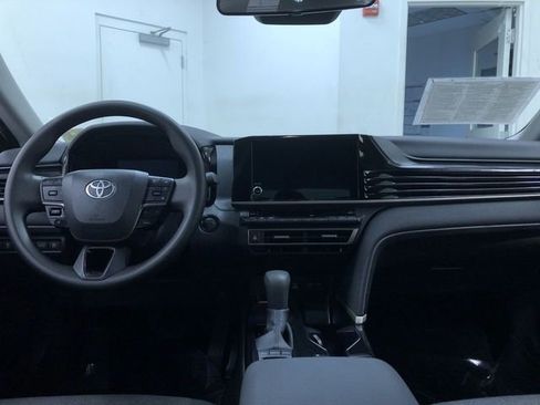 Used 2026 Toyota Camry LE FWD image 18