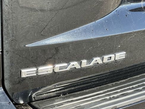 Certified 2025 Cadillac Escalade ESV Sport Platinum w/ LPO, Floor Liner Package AWD/4WD image 30