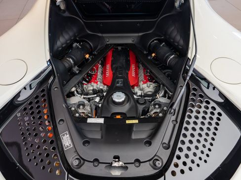 Used 2021 Ferrari SF90 Stradale AWD/4WD image 24