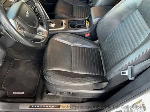 Used 2015 Land Rover Discovery Sport HSE Luxury image 39
