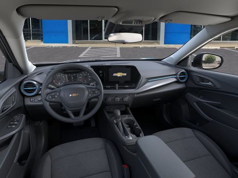 New 2026 Chevrolet Trax LS image 39