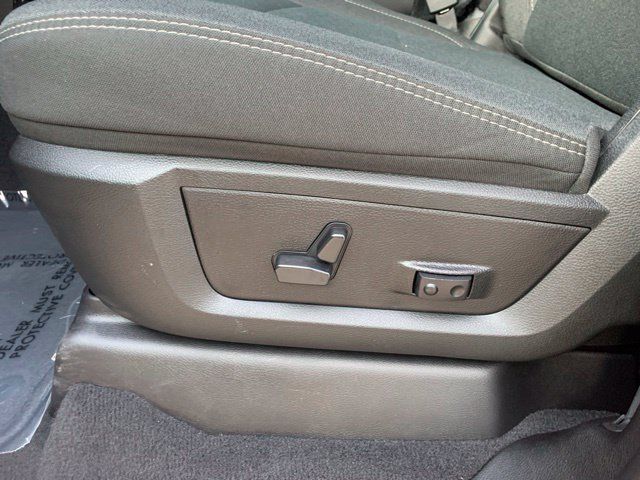 Used 2026 RAM 2500 Big Horn AWD/4WD image 27