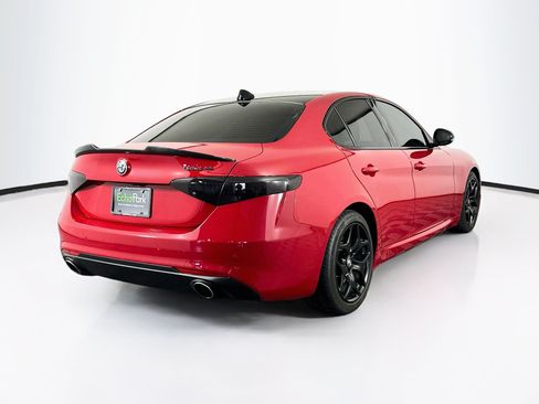 Used 2021 Alfa Romeo Giulia Sprint w/ Nero Edizione RWD image 9
