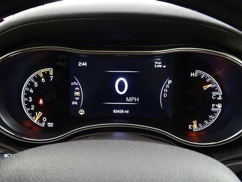 Used 2017 Jeep Grand Cherokee Summit w/ Platinum Series Group image 30