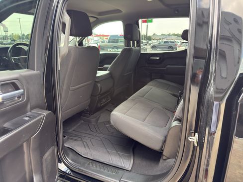Used 2022 Chevrolet Silverado 1500 LT AWD/4WD image 19