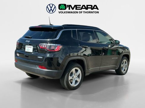 Used 2024 Jeep Compass Latitude image 5