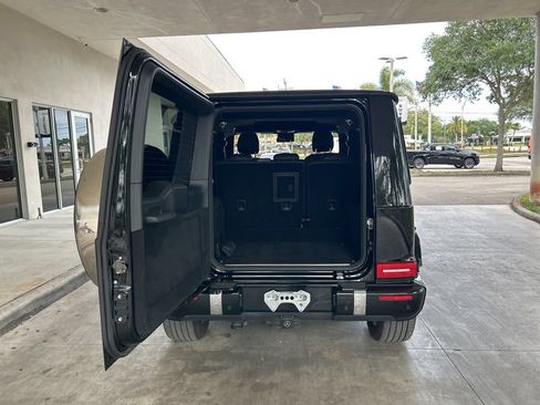 Used 2021 Mercedes-Benz G 550 w/ AMG Line image 41