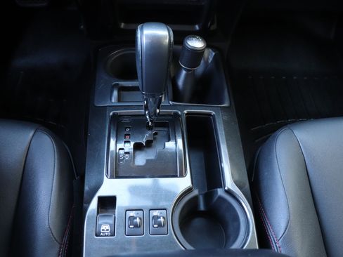 Used 2016 Toyota 4Runner Trail Premium image 59