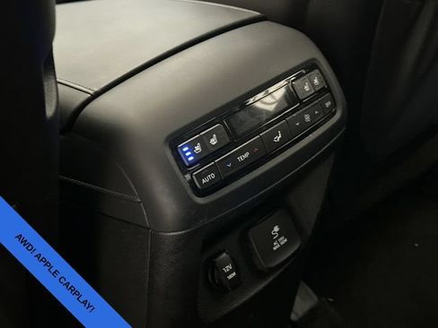 Used 2021 Hyundai Palisade Limited AWD/4WD image 17