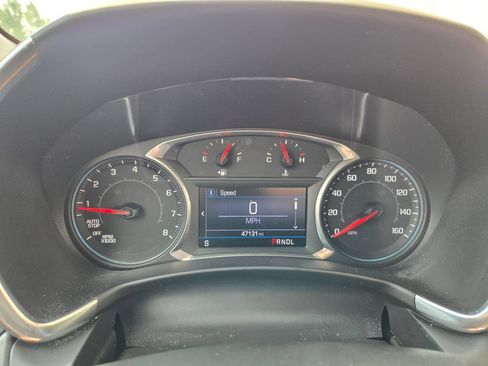 Used 2019 Chevrolet Equinox LT FWD image 18