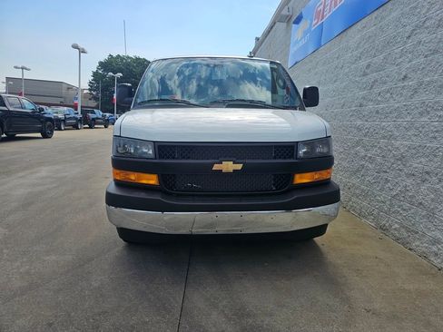 New 2025 Chevrolet Express 3500 w/ Driver Convenience Package RWD image 8