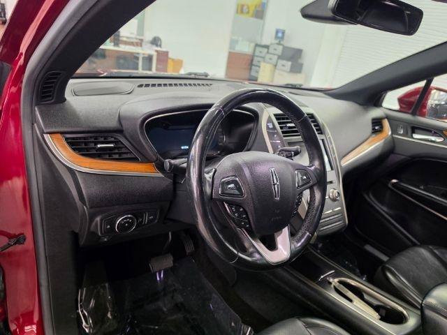 Used 2017 Lincoln MKC Reserve w/ Lincoln MKC Climate Package AWD/4WD image 13
