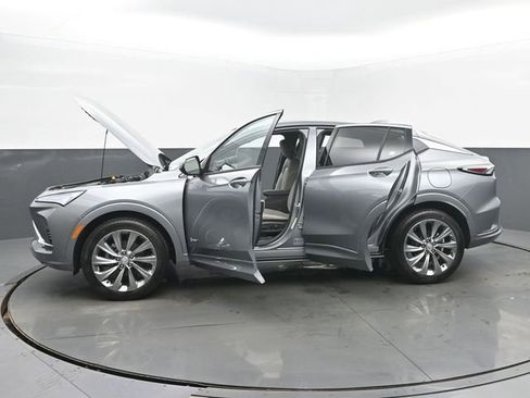 New 2026 Buick Envista Avenir FWD image 55