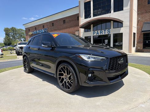 Used 2023 INFINITI QX50 Sport FWD image 3