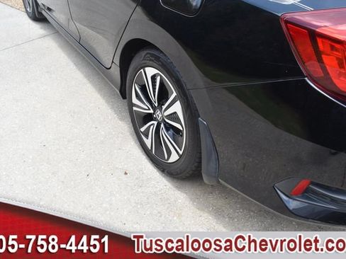 Used 2018 Honda Civic EX-T image 14
