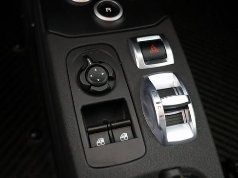 Used 2015 Alfa Romeo 4C Coupe w/ Leather Interior Group image 15