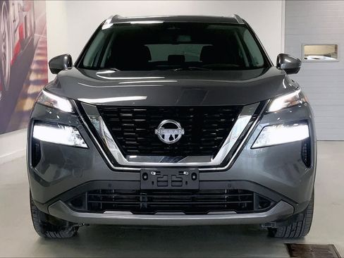 Used 2023 Nissan Rogue SL w/ SL Premium Package image 6