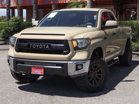 Used 2017 Toyota Tundra SR5 RWD image 4