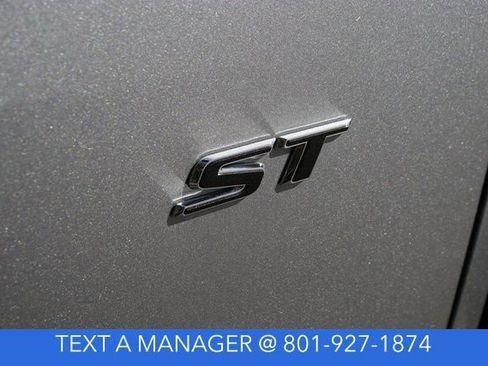 New 2026 Buick Enclave Sport Touring w/ Power Package image 11