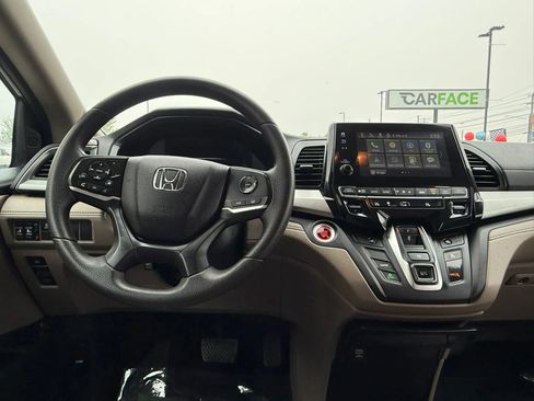 Used 2019 Honda Odyssey EX image 25