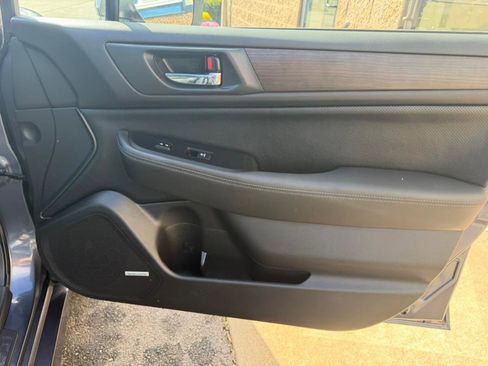 Used 2015 Subaru Legacy 2.5i Limited image 30