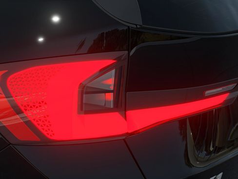 New 2026 BMW X1 xDrive28i AWD/4WD image 8
