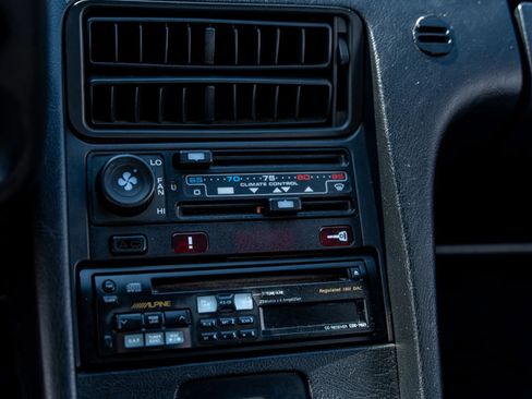 Used 1987 Porsche 928 S4 image 5