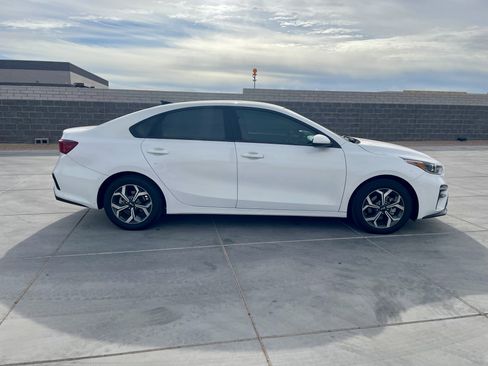 Used 2020 Kia Forte LXS image 6