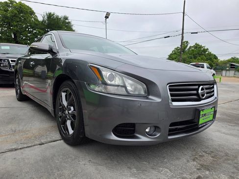 Used 2014 Nissan Maxima 3.5 S w/ Limited Edition Package FWD image 4