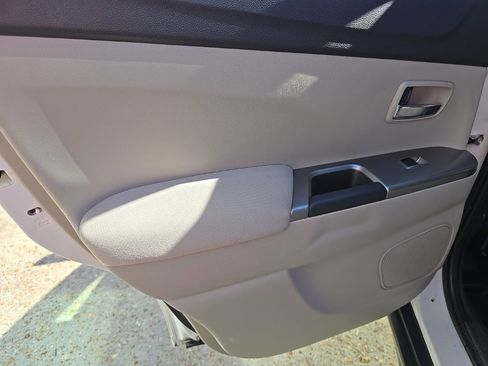 Used 2018 Mitsubishi Outlander Sport ES image 24