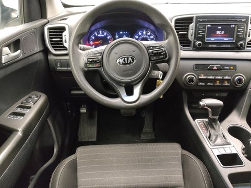 Used 2017 Kia Sportage LX w/ LX Popular Package FWD image 22