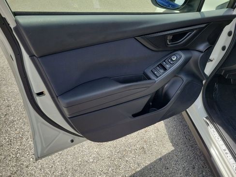 Used 2023 Subaru Crosstrek 2.0i Premium AWD/4WD image 17