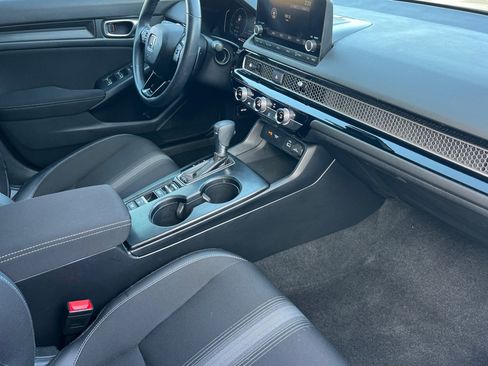 Used 2023 Honda Civic Sport image 16