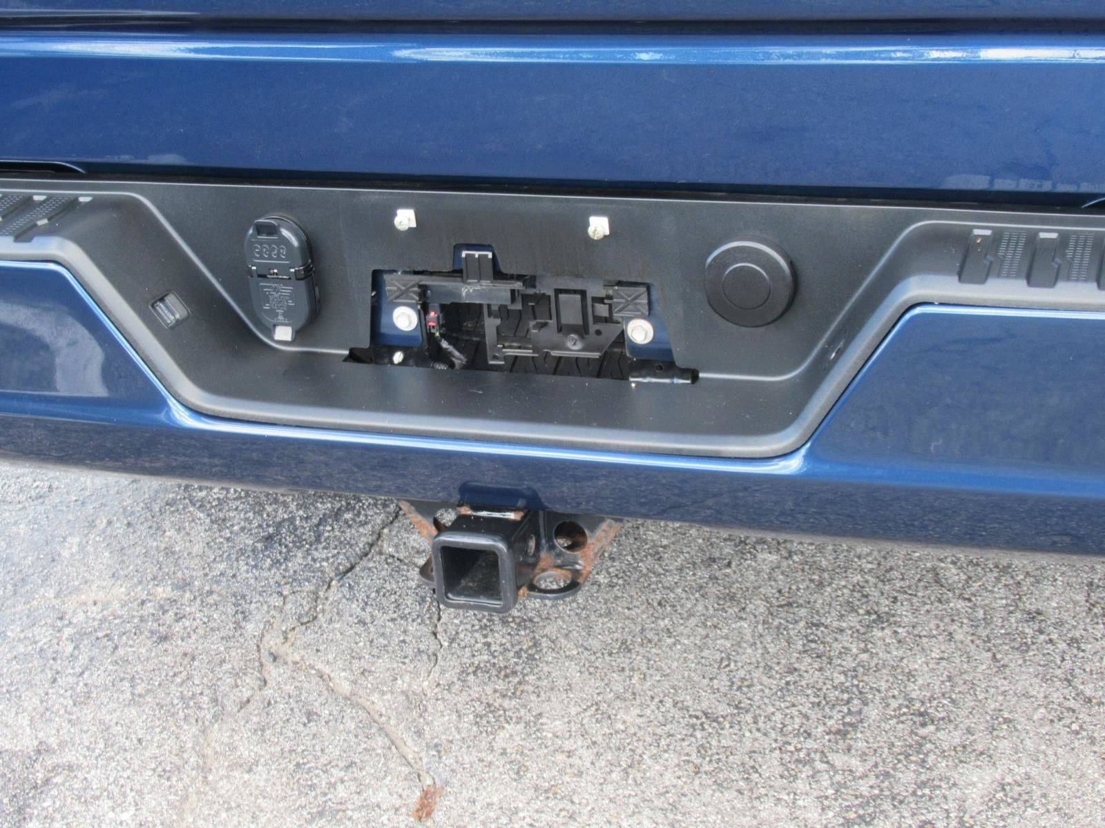 Used 2023 Chevrolet Silverado 1500 RST AWD/4WD image 12