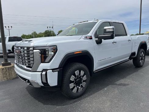 New 2026 GMC Sierra 2500 Denali w/ Denali Reserve Package AWD/4WD image 1