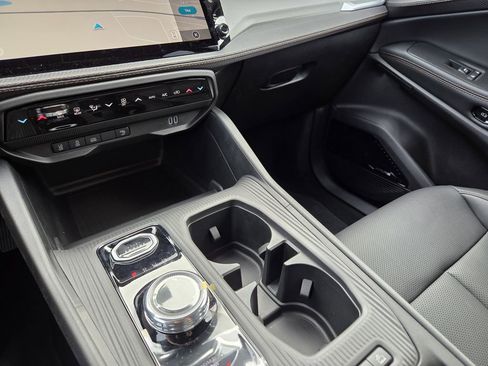 New 2026 Jeep Cherokee Limited image 14