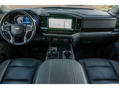 Used 2025 Chevrolet Silverado 1500 LT w/ Z71 Off-Road Package image 17