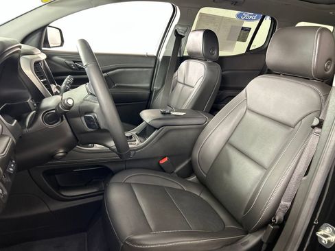Used 2023 GMC Acadia SLT w/ Technology Package FWD image 21