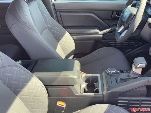 Certified 2026 Toyota Tacoma SR5 image 10