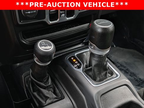 Used 2022 Jeep Gladiator Sport AWD/4WD image 38