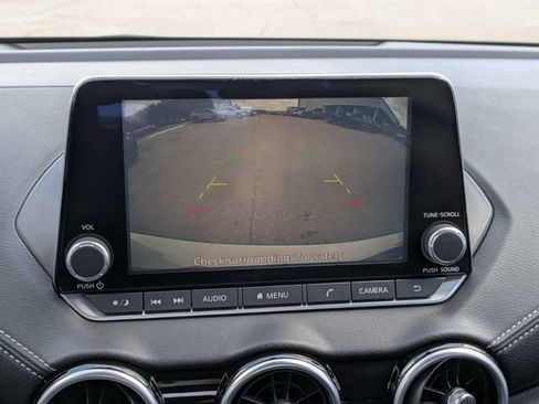 Used 2020 Nissan Sentra SV FWD image 28