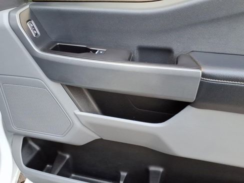 Certified 2024 Ford F250 XLT image 7