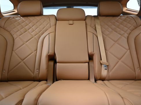 New 2025 Genesis GV80 3.5T Prestige image 10