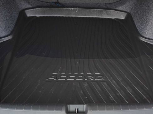 Used 2020 Honda Accord Sport image 27